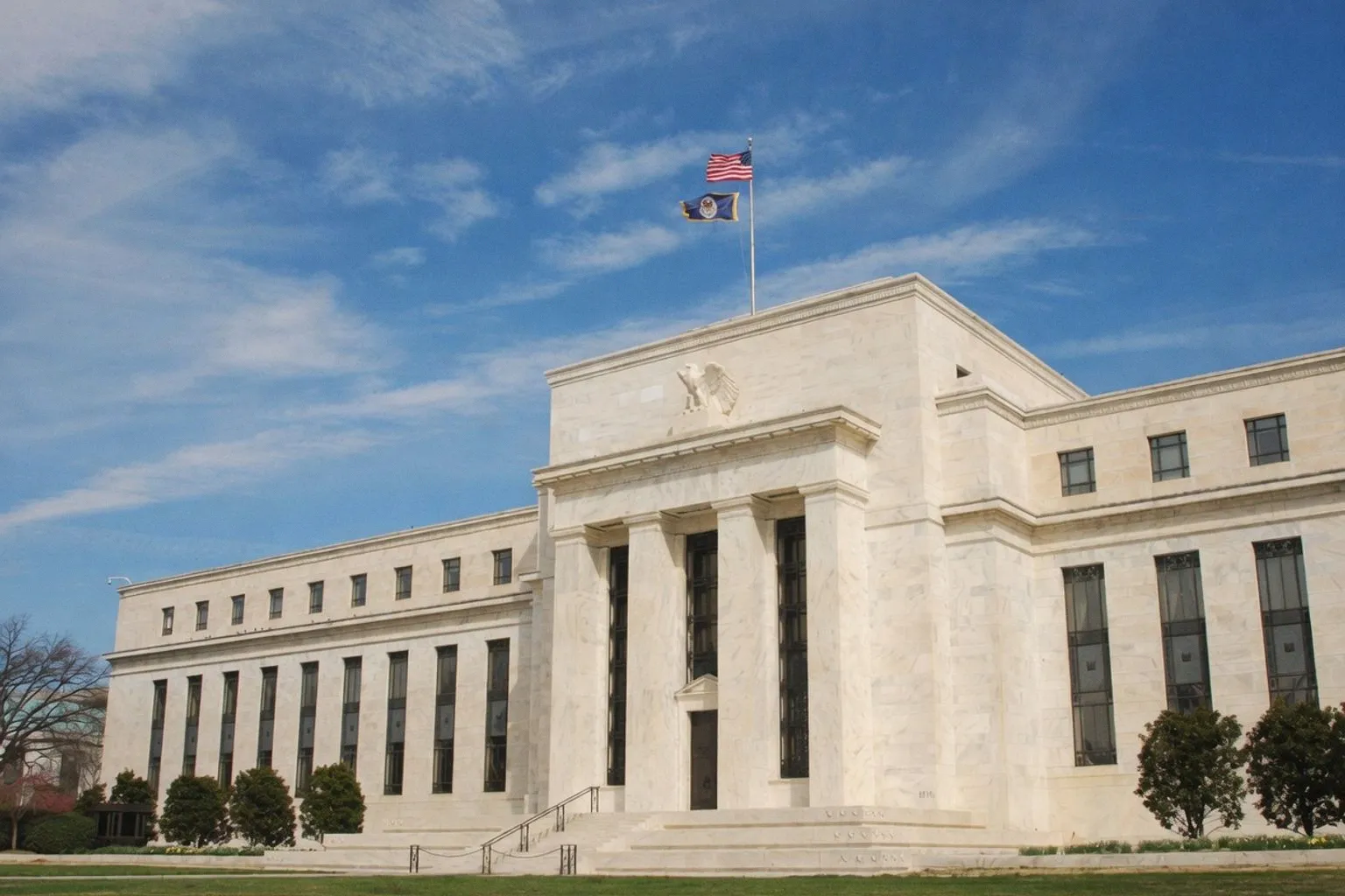 Fed Meeting Tracker 2026: How Interest Rate Shifts Shape Investor Strategy in July
